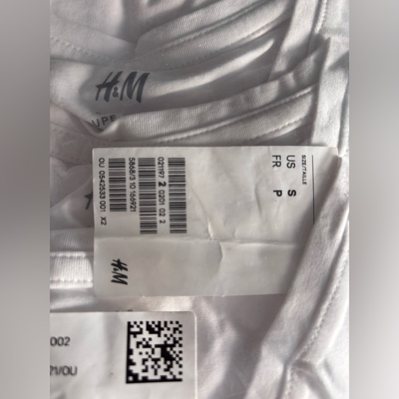 New: Men’s Small H&M 3-pk White V-Neck Tee Shirt (Small) - Picture 2 of 4
